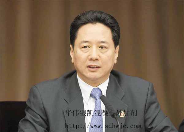 李小鵬宣布交通建設(shè)發(fā)力 李小鵬宣布交通建設(shè)發(fā)力